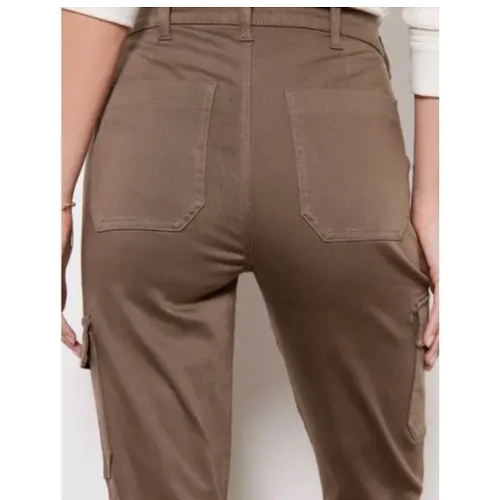 EVEREVE Larissa Cropped Cargo in Fatigue size 26 - Picture 4 of 14
